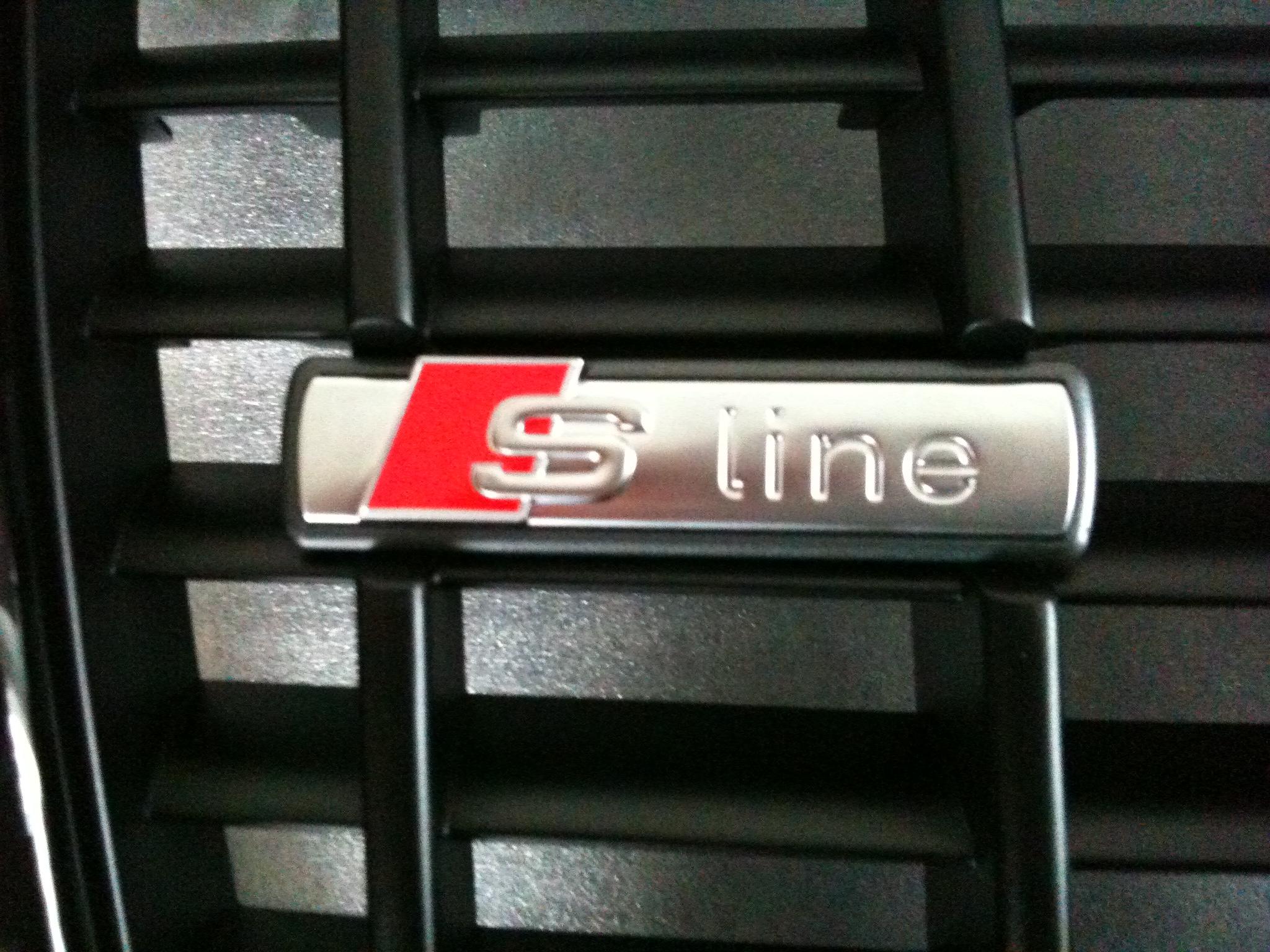 Logo S-line + positionnement sur la carrosserie : Références