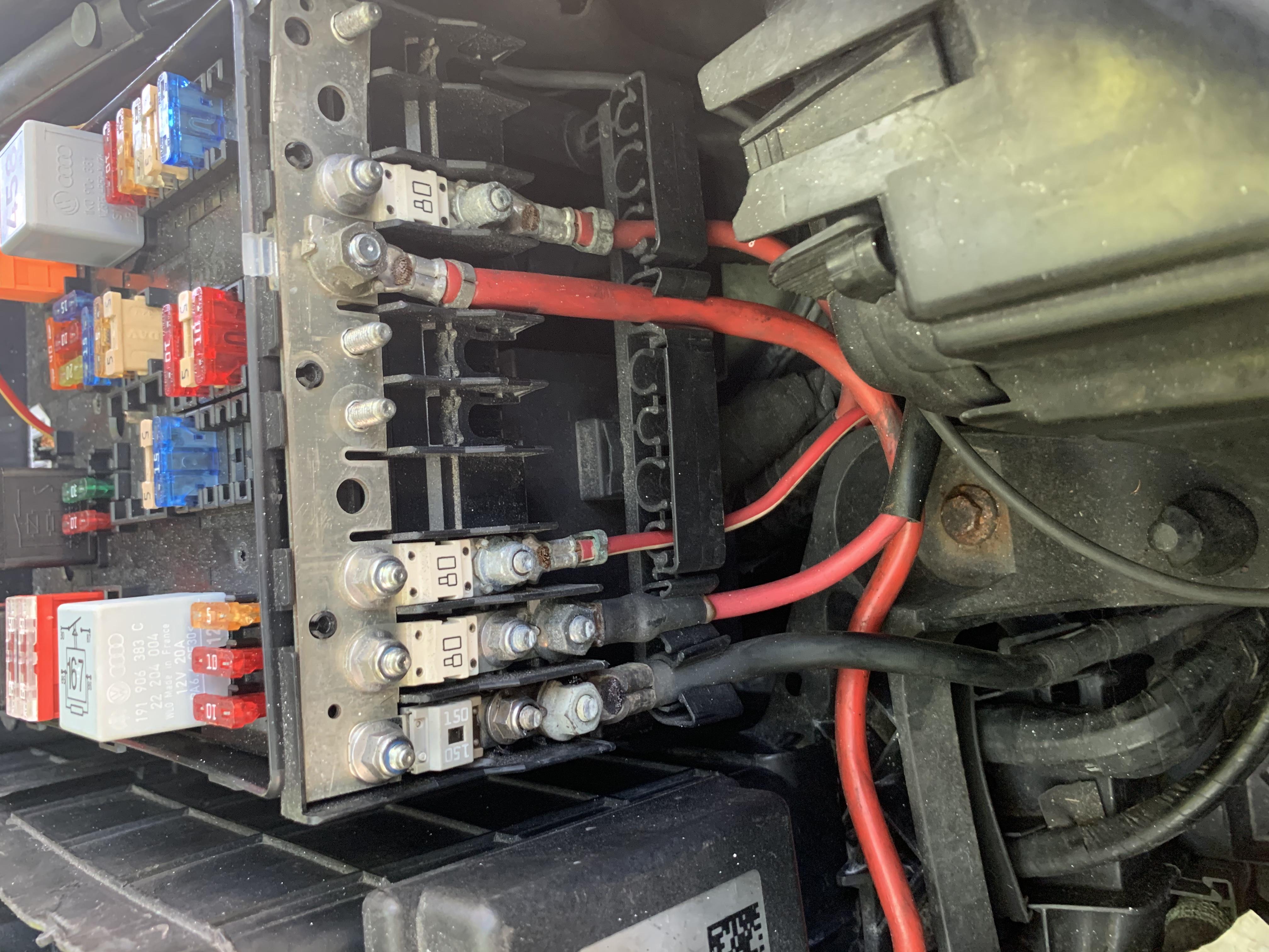Problème batterie : Problèmes Electrique ou Electronique - Forum Audi A3 8P  - 8V